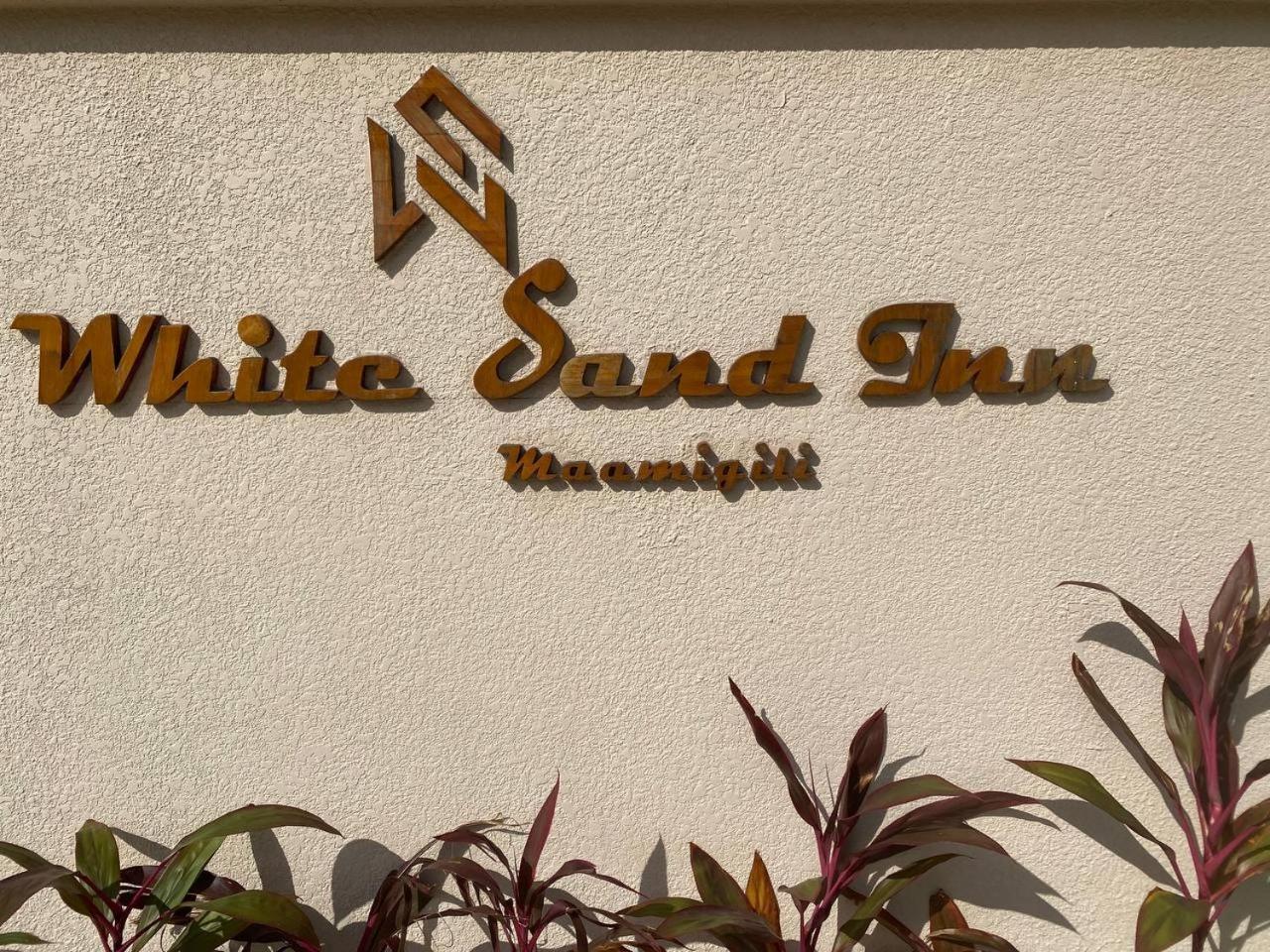 White Sand Inn Maamigili Island Exterior photo